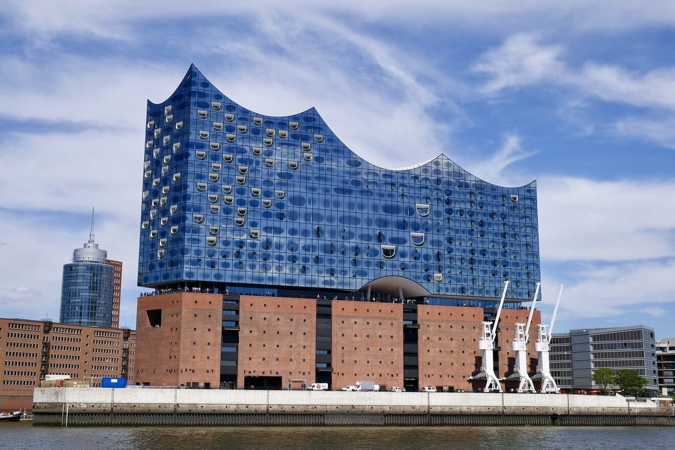 Elbphilharmone, Hamburgische Staatsoper und Lüneburg